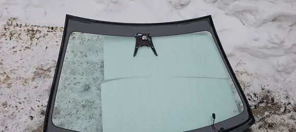 Tesla Model Y Front windscreen/windshield window 1615892-S0-C 1615892S0C 1615892
