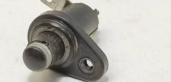 Chrysler PT Cruiser Front door sensor 