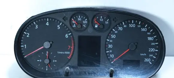 Audi A3 S3 8L Speedometer (instrument cluster) 8L0919880E
