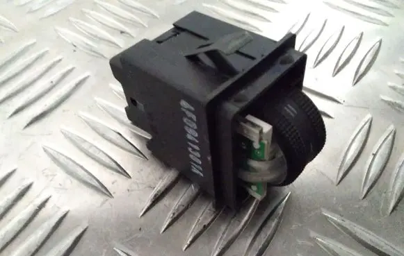 Audi A6 S6 C6 4F Headlight level height control switch 4F0941301A