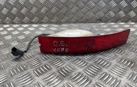 Volvo XC90 Rear bumper light 