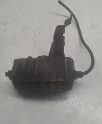 BMW 3 E46 Vacuum air tank 2247620