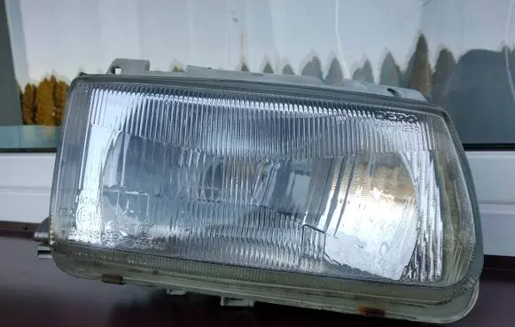 Volkswagen Polo III 6N 6N2 6NF Headlight/headlamp