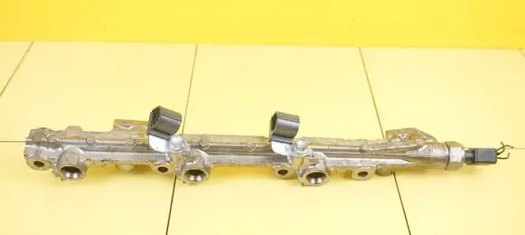 Lexus GS 300 350 430 450H Fuel line pipe 2GRFSE