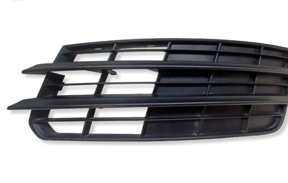 Audi A7 S7 4G Front bumper lower grill 4G8807681