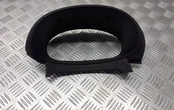 Nissan Almera Tino Steering wheel column trim 68240-BU200