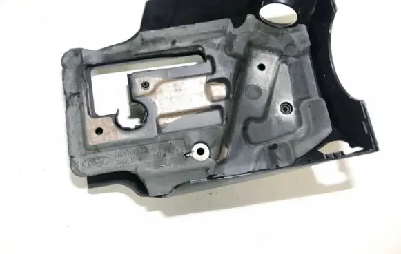 Ford Focus Steering wheel column trim 4m513533a 4m51-3533-a