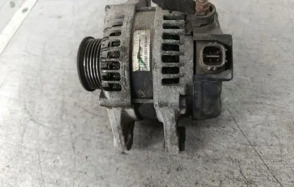 Toyota Corolla E140 E150 Generator/alternator 