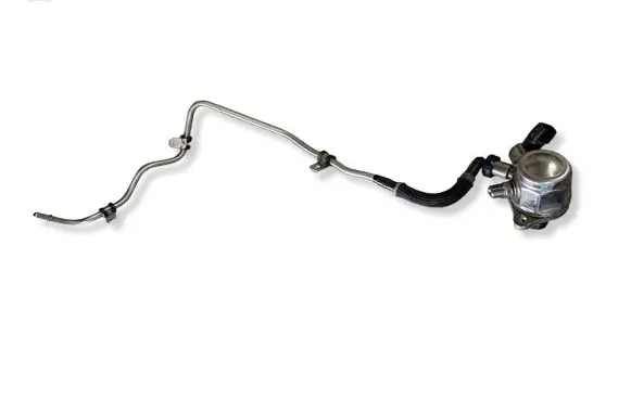 Volvo XC40 Fuel injection high pressure pump 32363034 10798