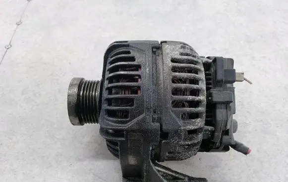 Volvo V70 Generator/alternator 8676498