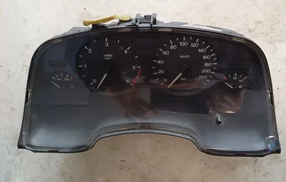 Opel Zafira A Speedometer (instrument cluster) EJ09228757