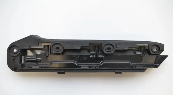 Volkswagen Touran I Front bumper mounting bracket 