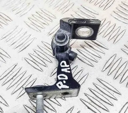 Audi A5 Front door upper hinge A046574 8W0831404A