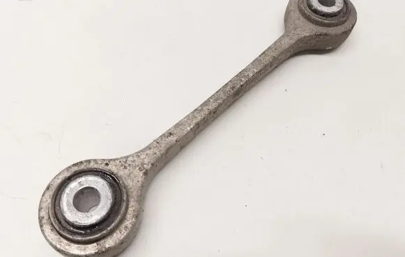 Front anti-roll bar/stabilizer link