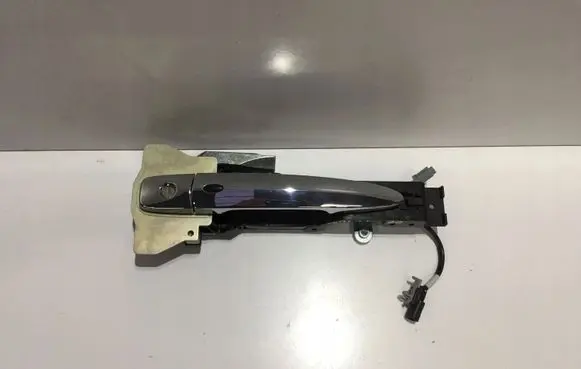 Nissan Leaf II (ZE1) Front door exterior handle KE93000024