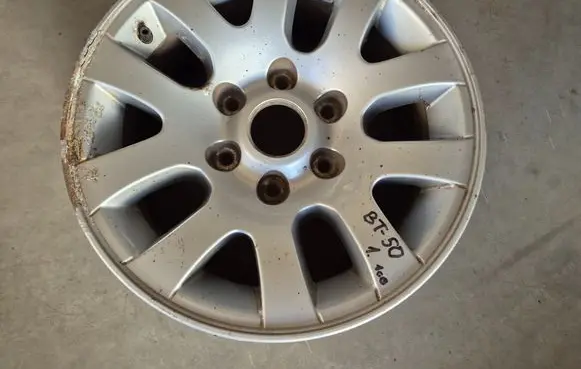 Mazda BT-50 R16 alloy rim 