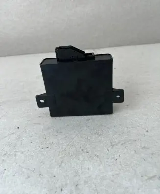 Mercedes-Benz E W210 Light module LCM A2108206426 5LA00750803