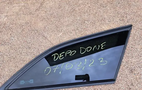 Ford Mondeo MK V Rear side window 43R001090