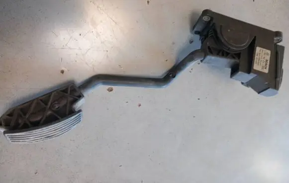 Alfa Romeo 156 Accelerator throttle pedal 46803400 0280752231