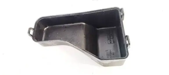 Toyota Corolla E120 E130 Fuse box cover