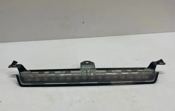 Volvo XC70 Third/center stoplight 8658948 16LED24W 24LED4W