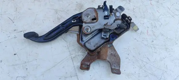 KIA Carnival Handbrake/parking brake lever assembly 