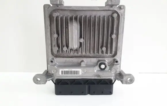 Mercedes-Benz E W212 Engine control unit/module A6519007500 A0064461540