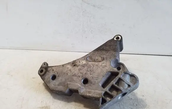 Audi TT TTS Mk2 Engine mounting bracket 03L199207