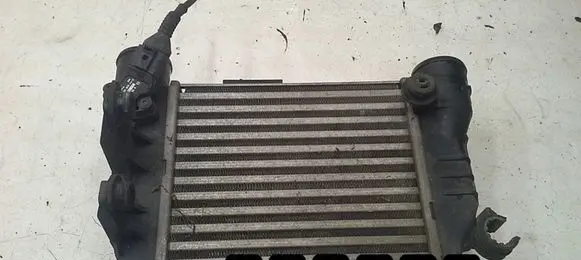Audi A4 S4 B6 8E 8H Coolant radiator 8e0145805n