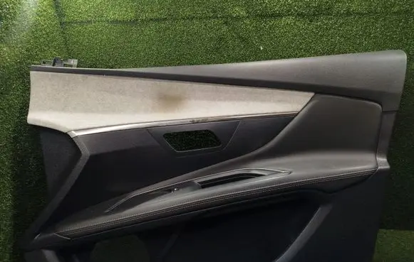 Peugeot 3008 II Front door card panel trim 98343456DG 20880705 20891113