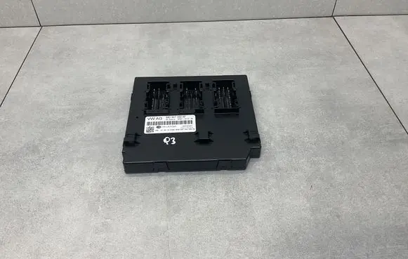 Audi Q3 8U Comfort/convenience module 8X0907063AF