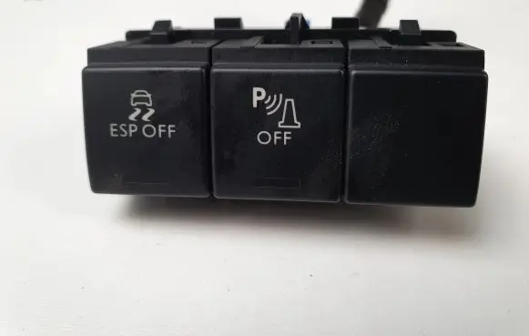 Peugeot 508 ESP (stability program) switch 96661579XT