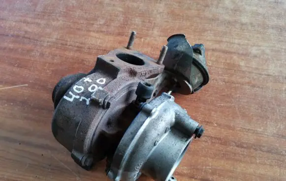 Peugeot 407 Turbo 9662301280