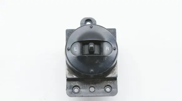 KIA Rio Wing mirror switch 601W0291