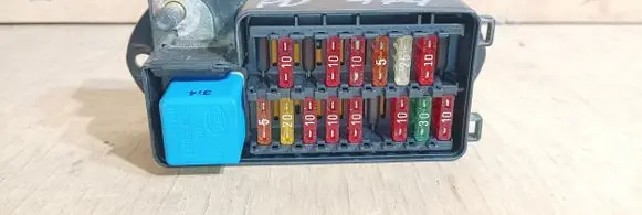 Jaguar XJ X300 Fuse module LNA2800EE 2800EE