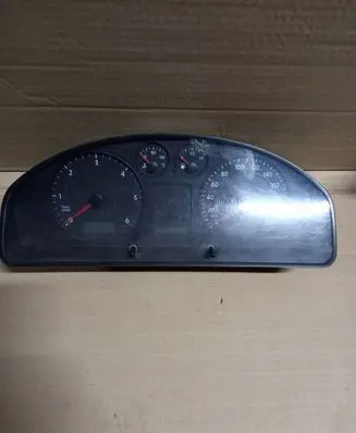 Volkswagen Transporter - Caravelle T5 Speedometer (instrument cluster) 7H0920851S