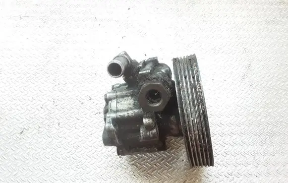 Citroen C8 Power steering pump 9632082380