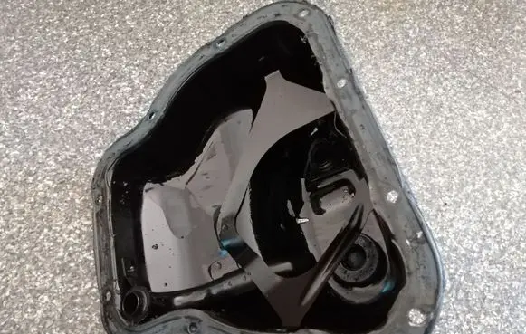 Subaru Forester SH Oil sump