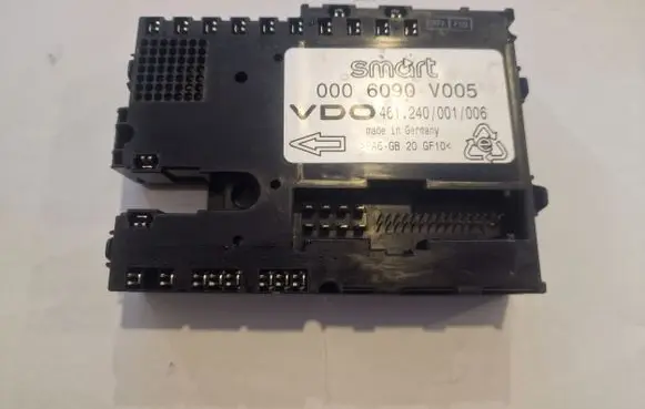Smart ForTwo I Comfort/convenience module 0006090V005