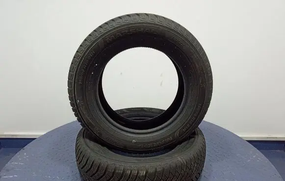 Seat Toledo II (1M) R17 C winter tire 8808956292621