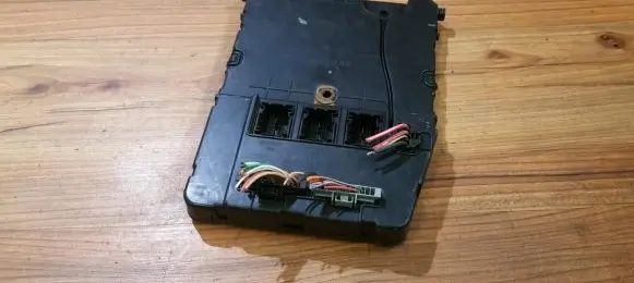 Renault Scenic II - Grand scenic II Comfort/convenience module 8200351186