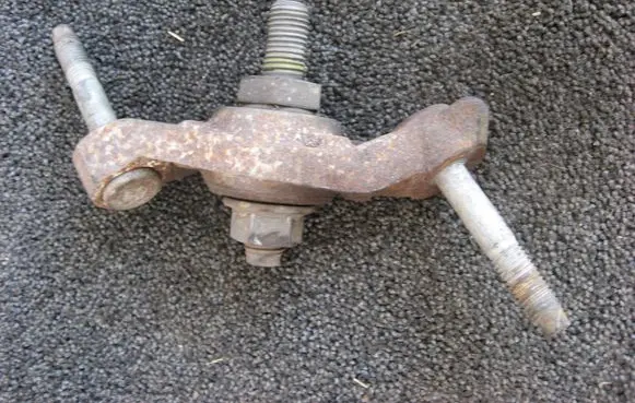 Lincoln Town Car Rear control arm