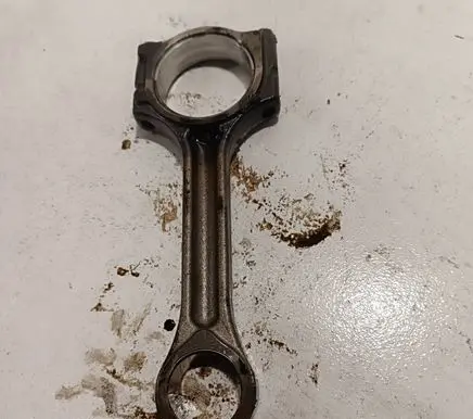 Renault Master III Connecting rod/conrod N0code