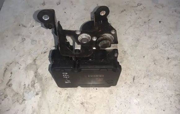 Volvo XC60 ABS Pump 31329139