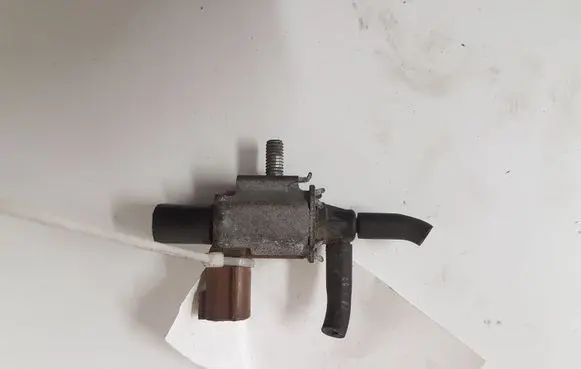 Mazda 6 Valve vacuum 