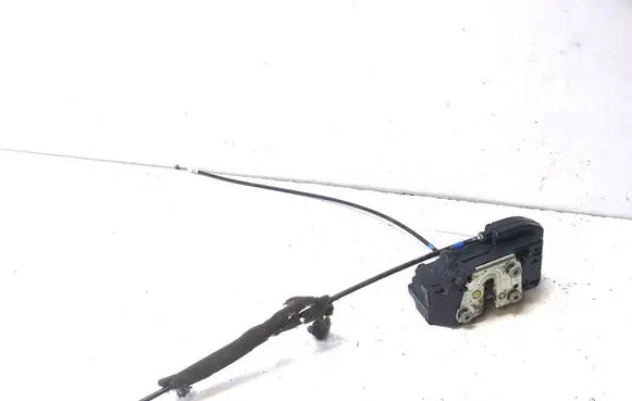 Nissan Navara Rear door lock 3406C
