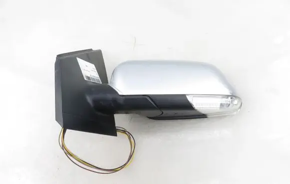 Volkswagen Polo IV 9N3 Front door electric wing mirror 