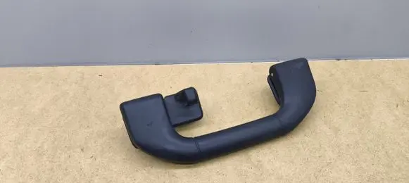 Mercedes-Benz C W204 Rear interior roof grab handle A2048100151