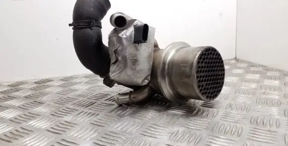 Audi A3 S3 8V EGR valve cooler 04L131512 04L131521