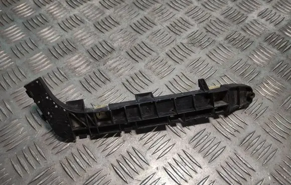 Honda Civic Rear bumper mounting bracket NF12H0G